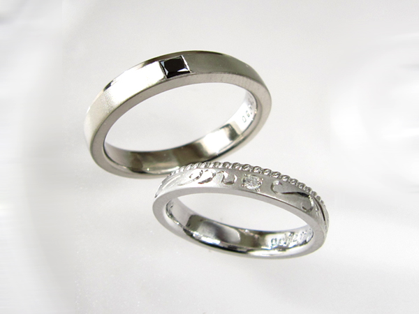 シンプルで細身の結婚指輪オーダーメイド例